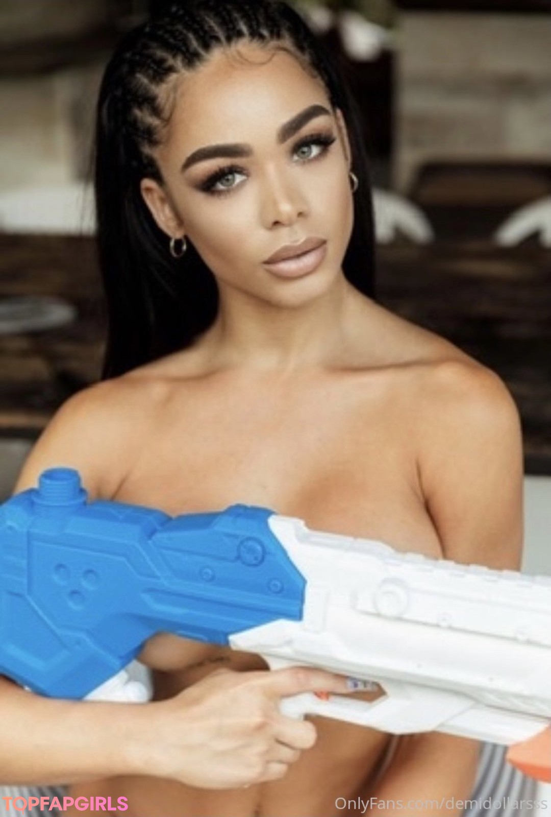 Naakte gelekte OnlyFans-foto van Demi Dollars #23