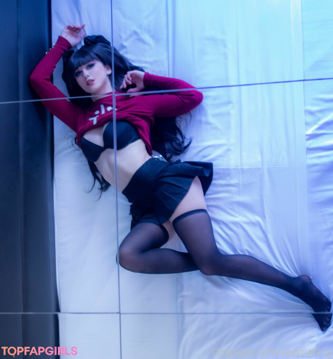 Naakte gelekte OnlyFans-foto van Aery Tiefling #1199