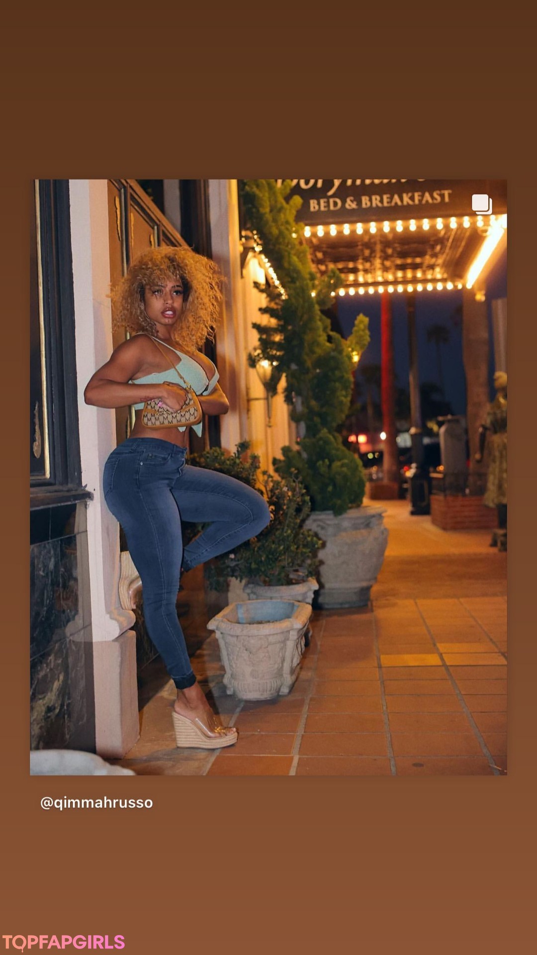 Naakte gelekte OnlyFans-foto van Qimmah Russo #622