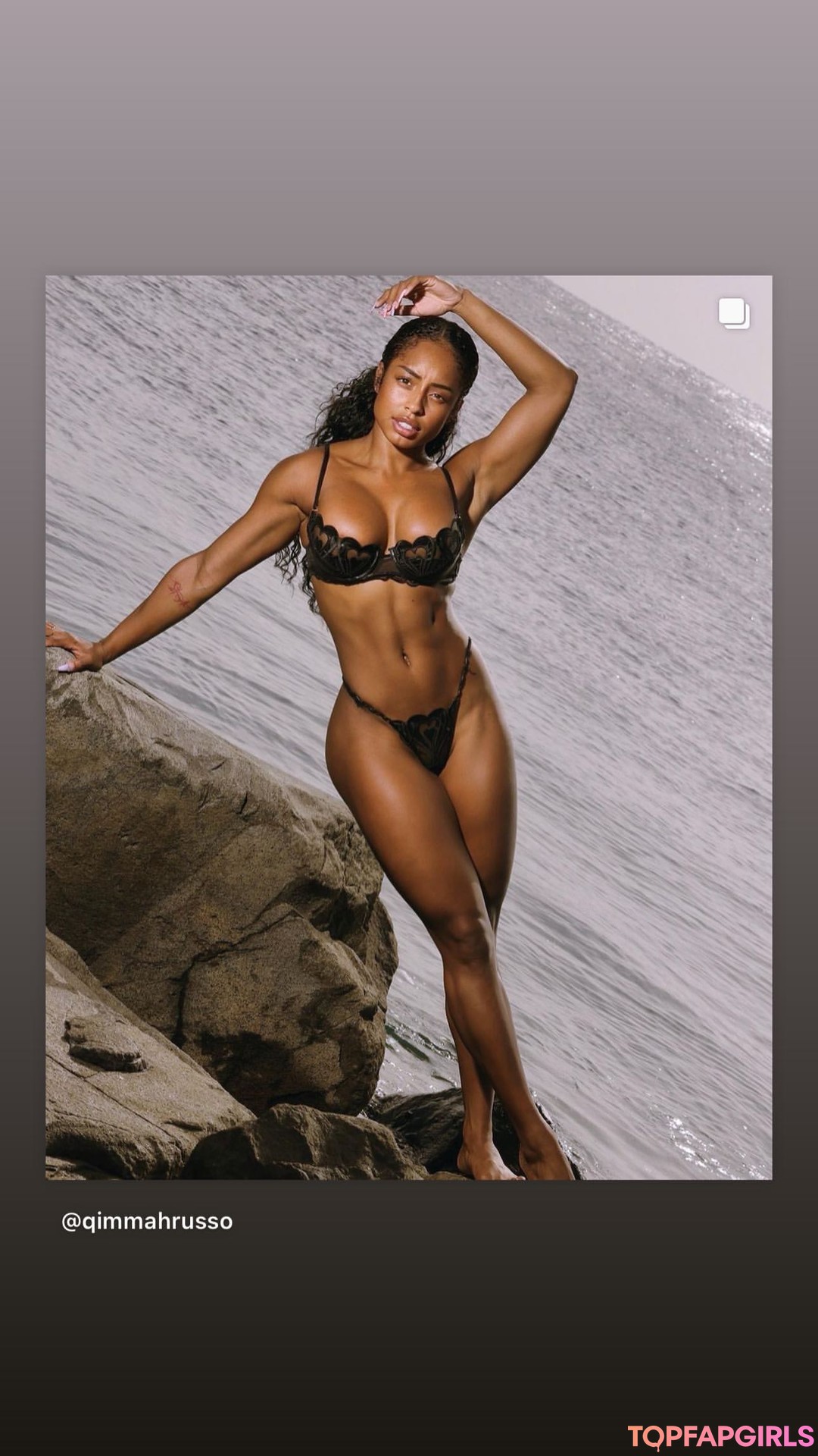 Naakte gelekte OnlyFans-foto van Qimmah Russo #643