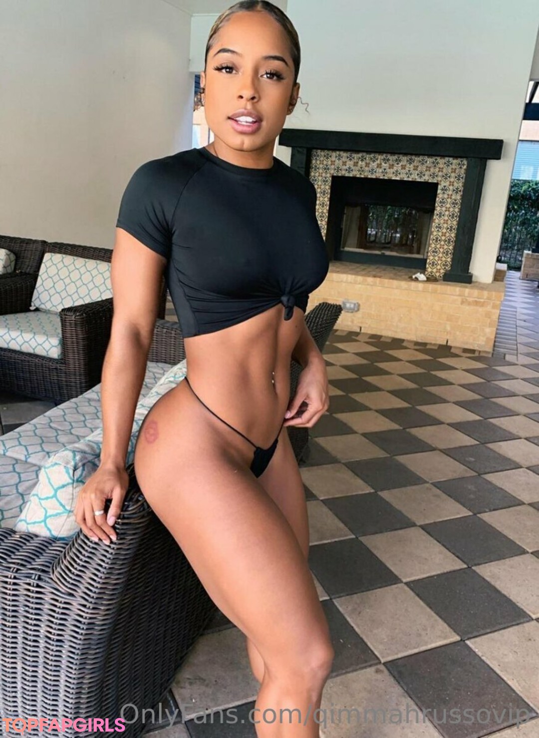 Naakte gelekte OnlyFans-foto van Qimmah Russo #944