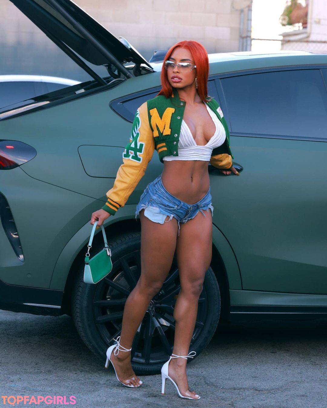 Naakte gelekte OnlyFans-foto van Qimmah Russo #1064