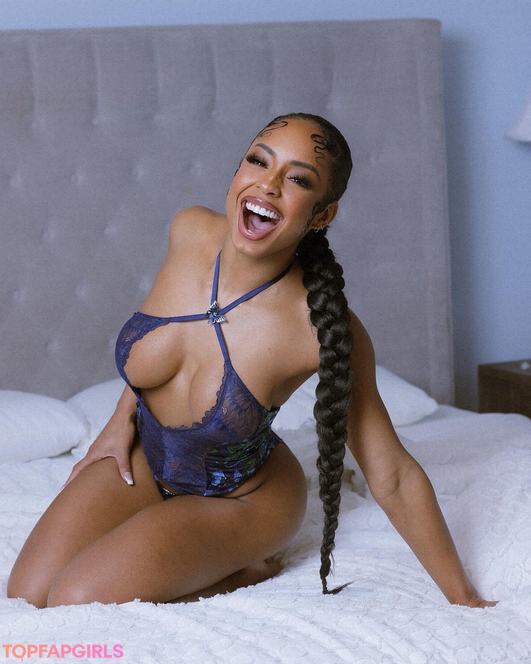 Naakte gelekte OnlyFans-foto van Qimmah Russo #1192