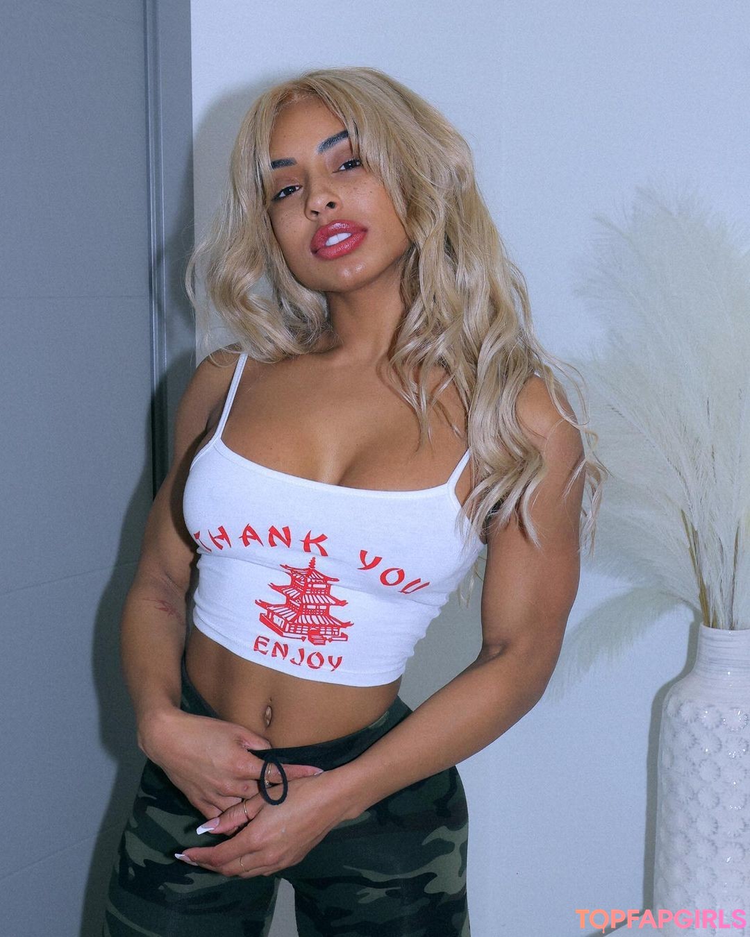 Naakte gelekte OnlyFans-foto van Qimmah Russo #1360