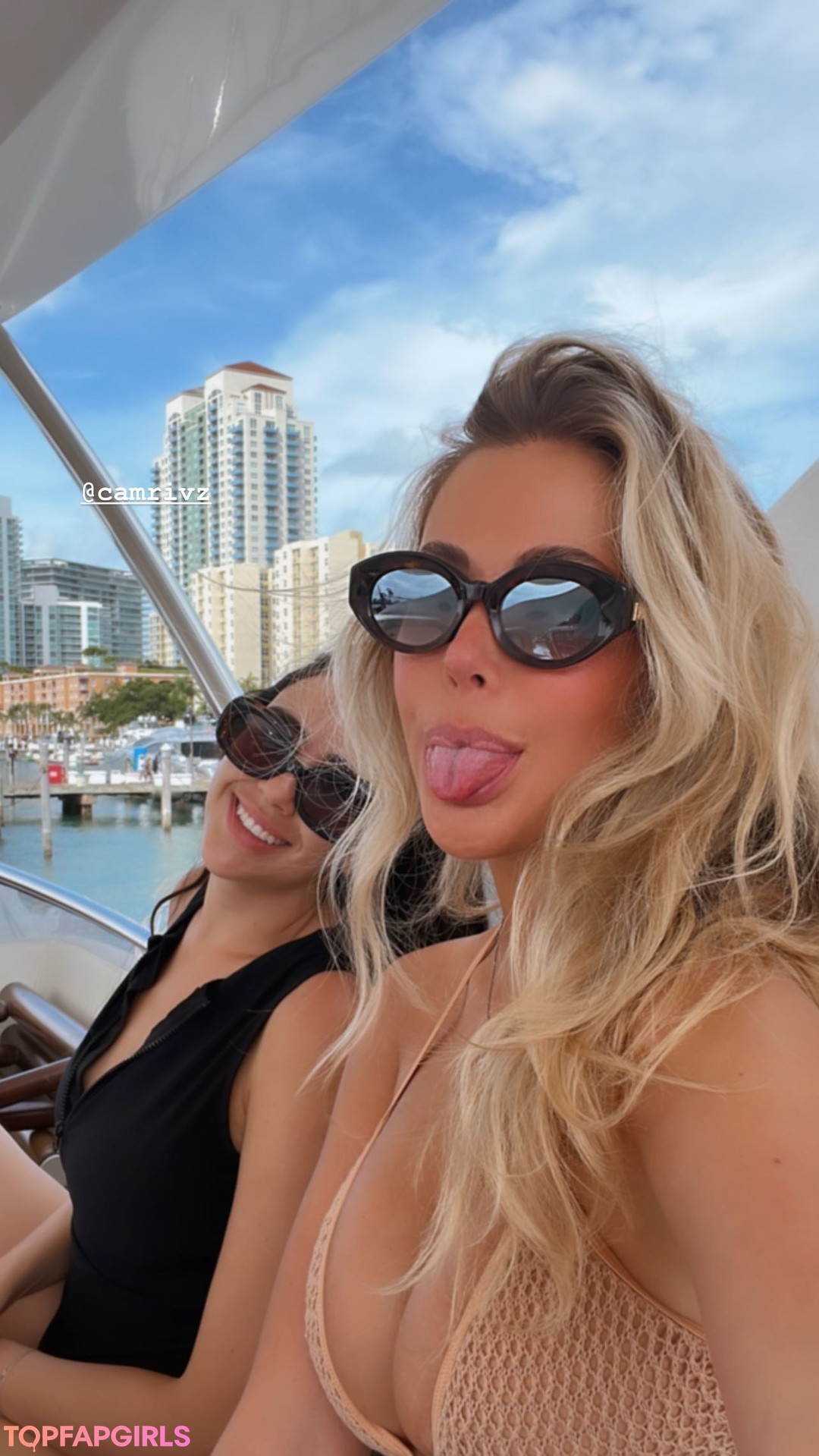 Naakte gelekte OnlyFans-foto van Kiki Passo #349