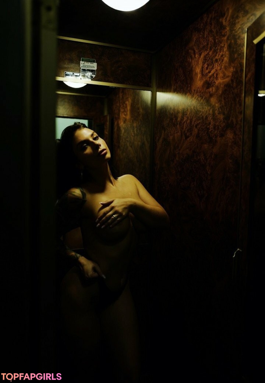 Naakte gelekte OnlyFans-foto van Ivy Lebelle #417