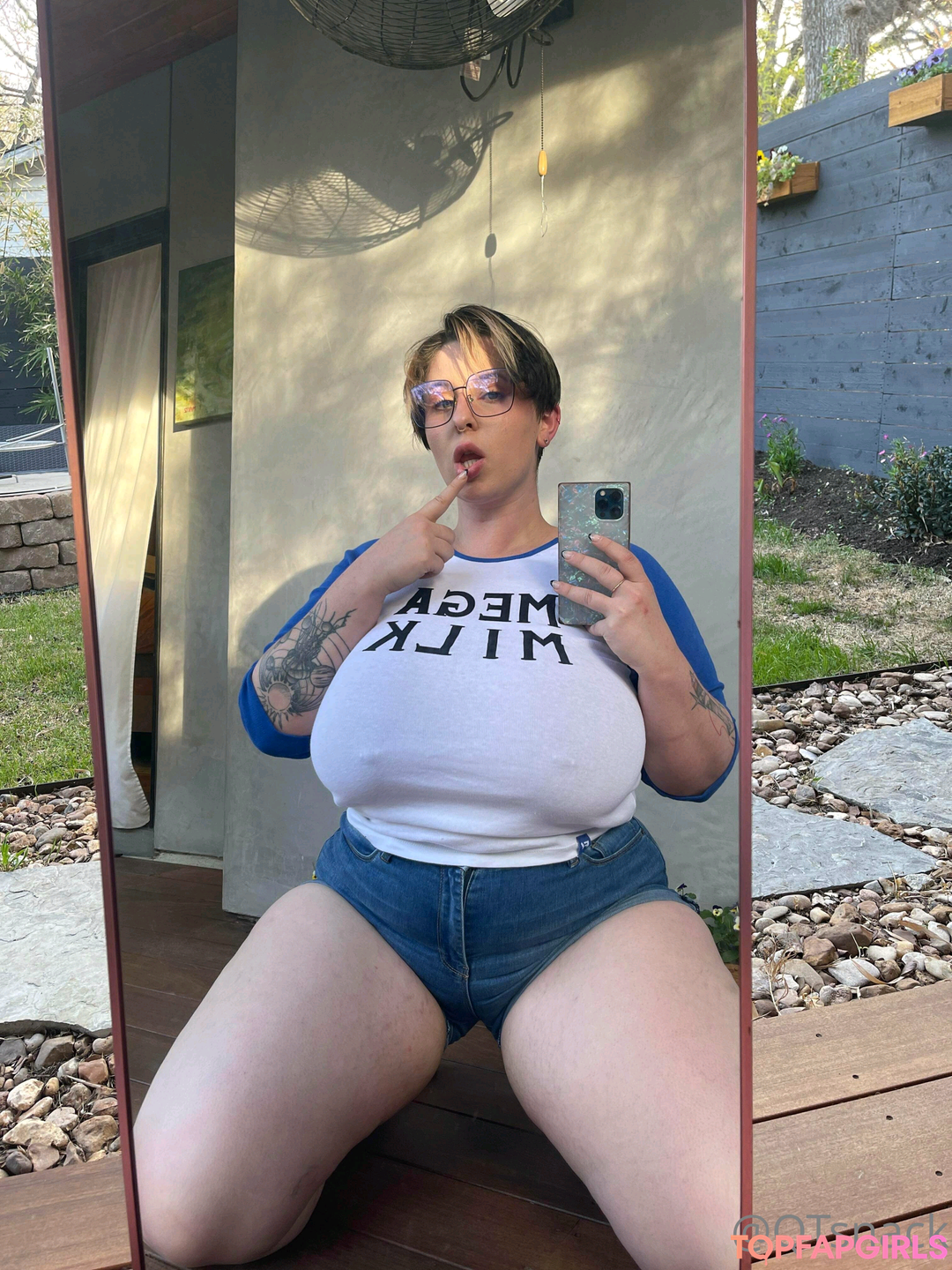 Naakte gelekte OnlyFans-foto van Qtsnack #454