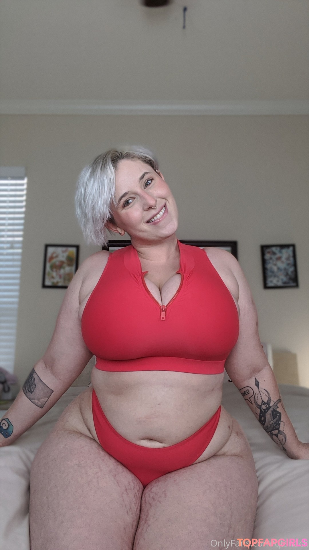 Naakte gelekte OnlyFans-foto van Qtsnack #55