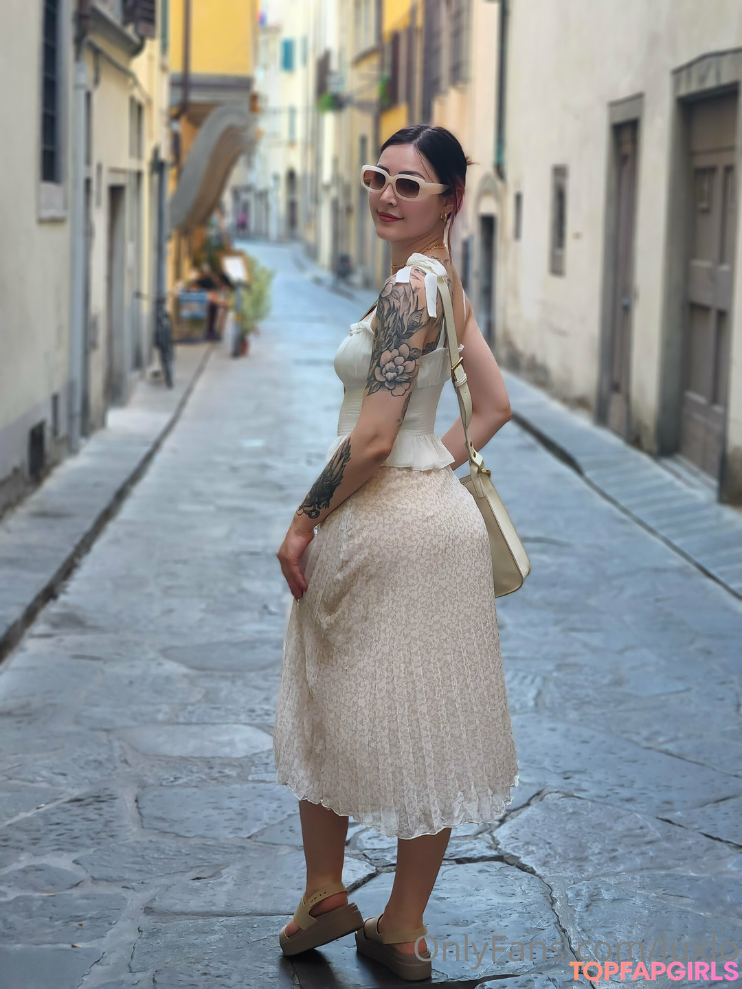 Naakte gelekte OnlyFans-foto van Luxlo #866