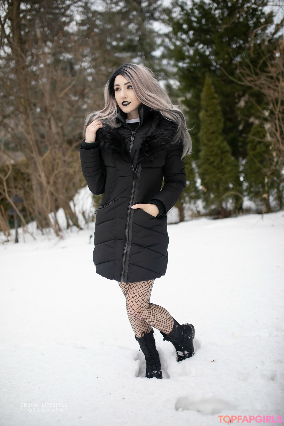 Naakte gelekte OnlyFans-foto van Luxlo #1211