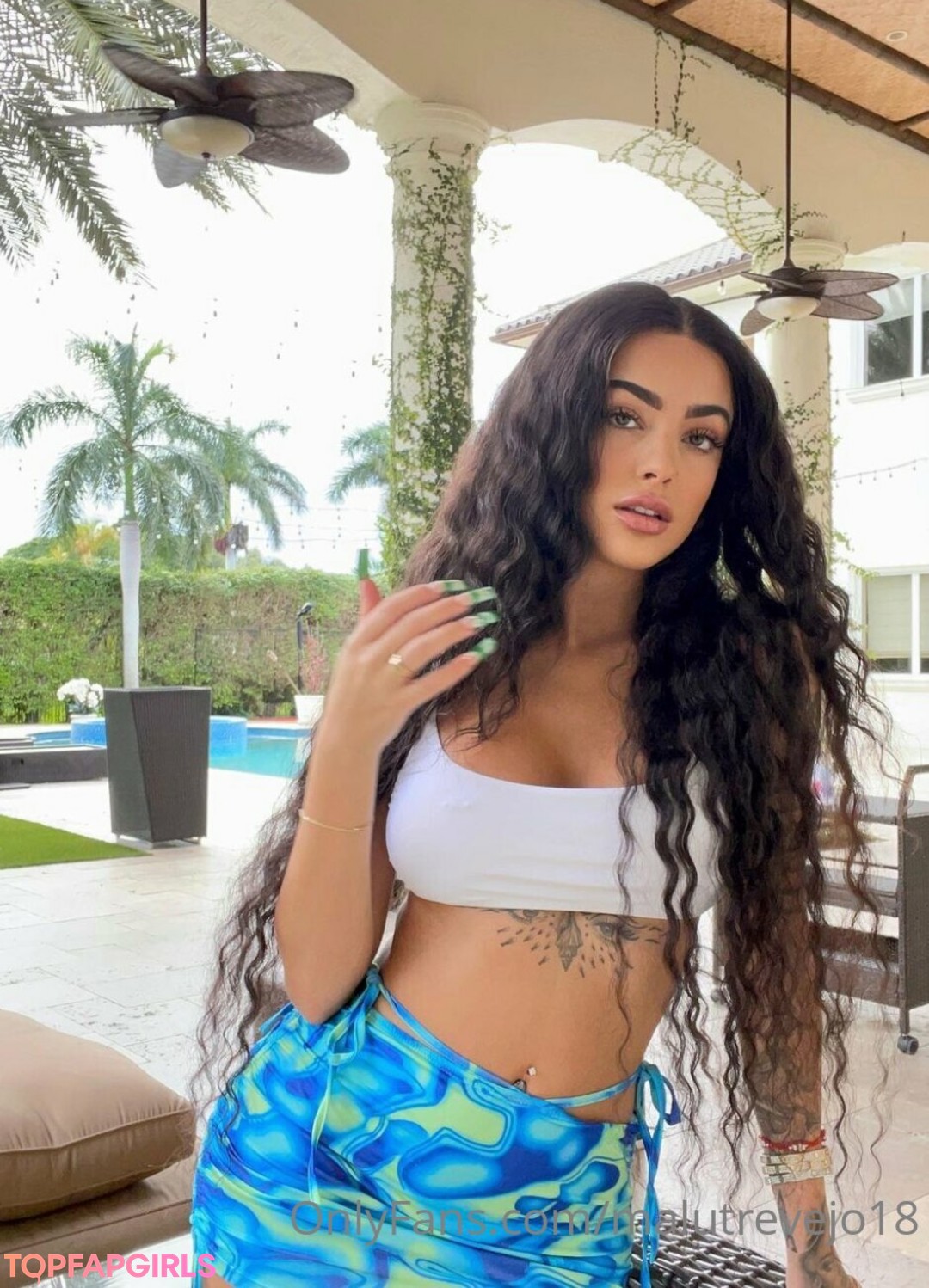 Naakte gelekte OnlyFans-foto van Malu Trevejo #444