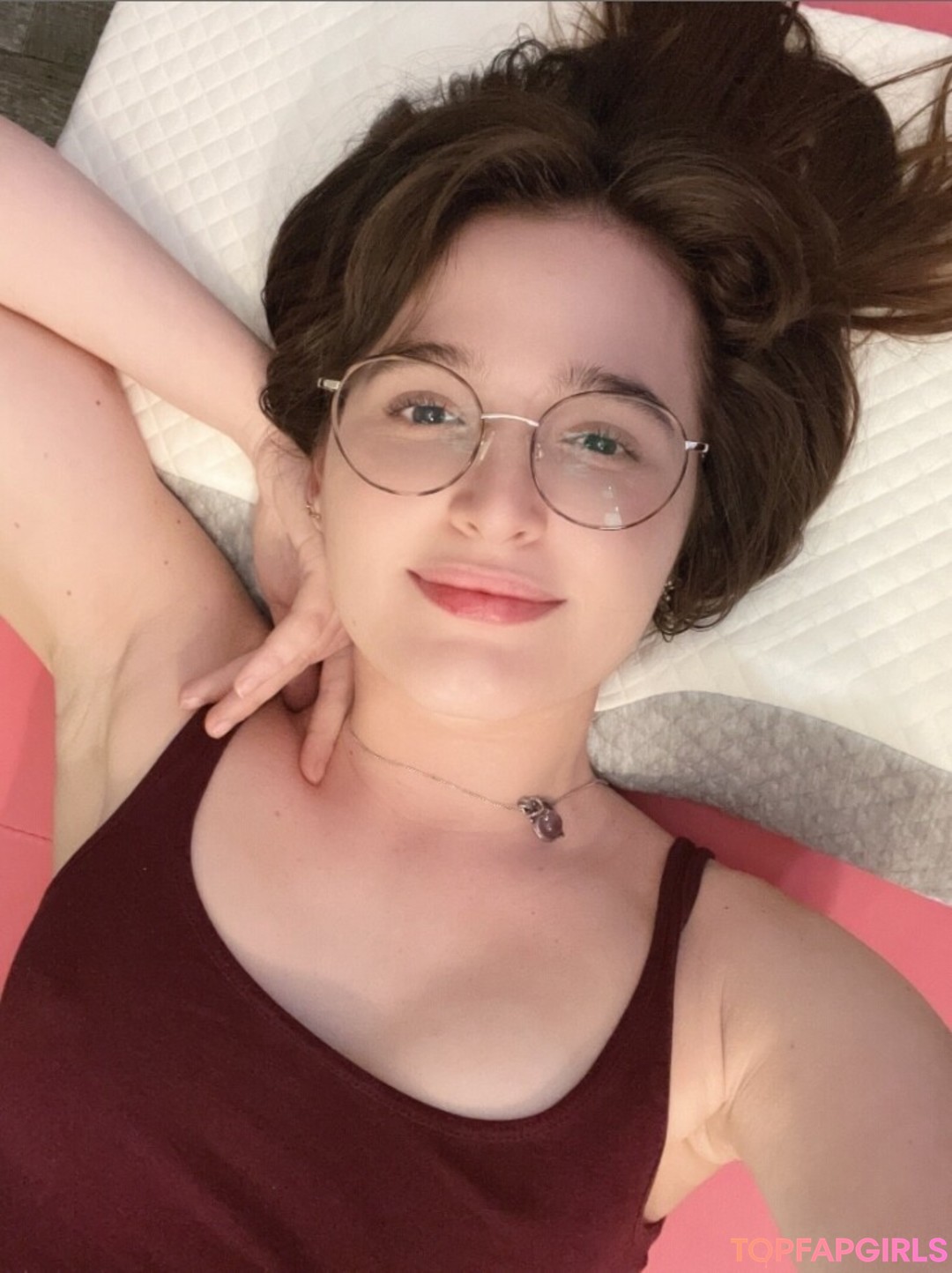 Naakte gelekte OnlyFans-foto van Rlrunescapegf #284