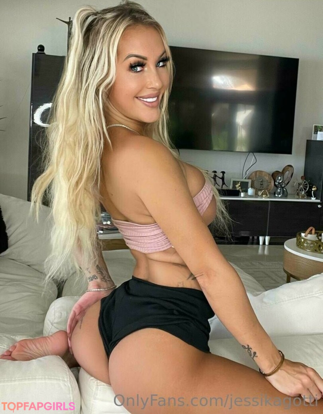 Naakte gelekte OnlyFans-foto van Jessika Gotti #3288