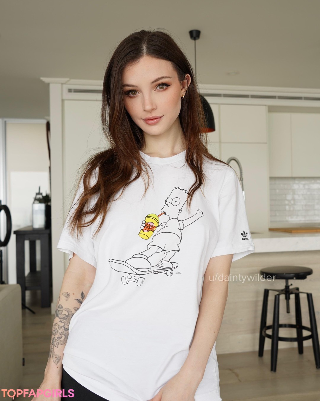 Naakte gelekte OnlyFans-foto van Dainty Wilder #4933