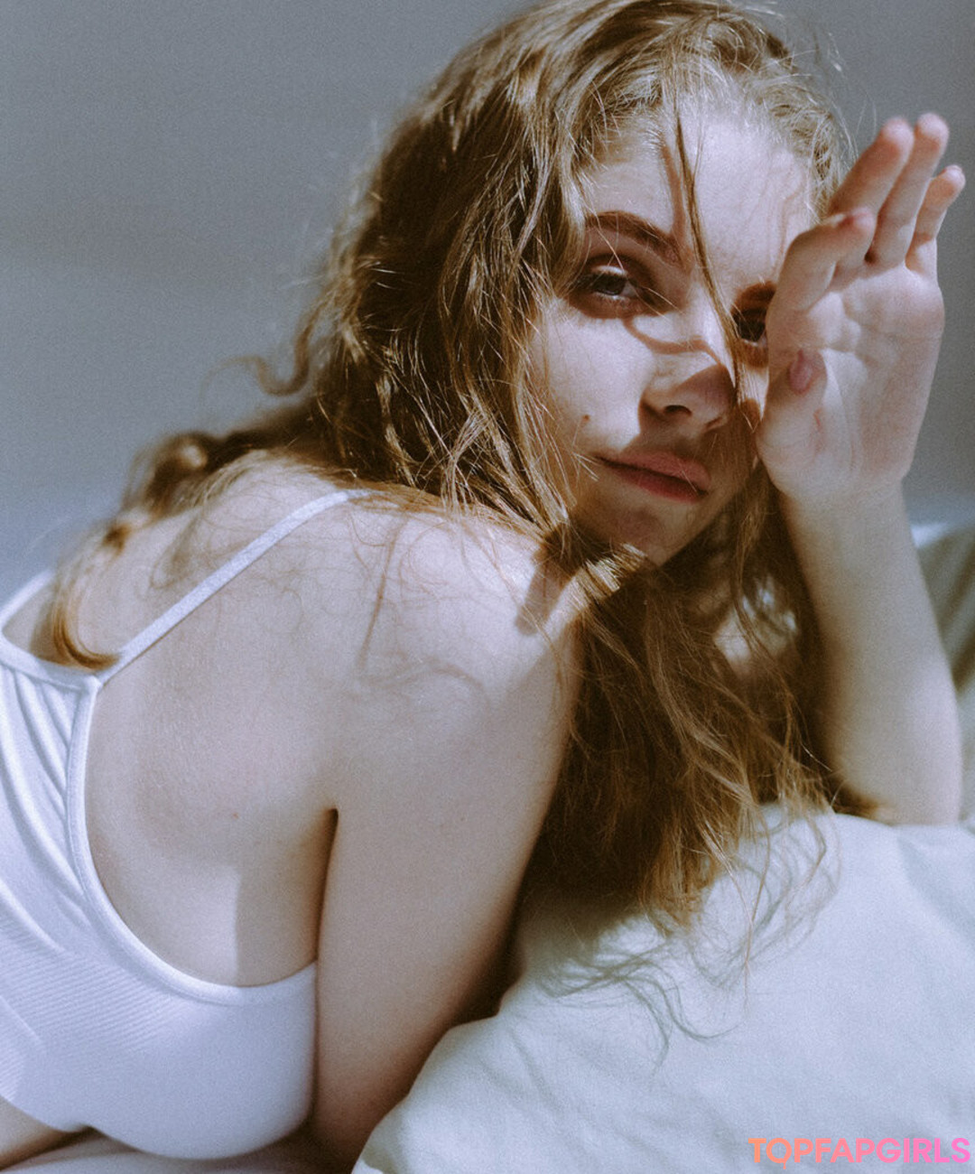 Naakte gelekte OnlyFans-foto van Mila Amour #1581