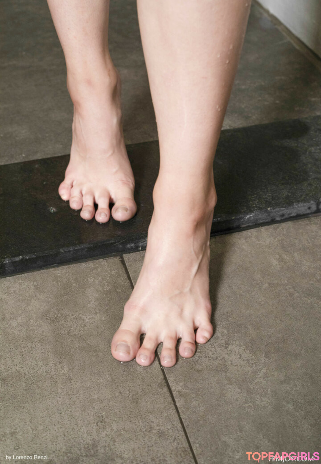 Naakte gelekte OnlyFans-foto van Mila Amour #1719