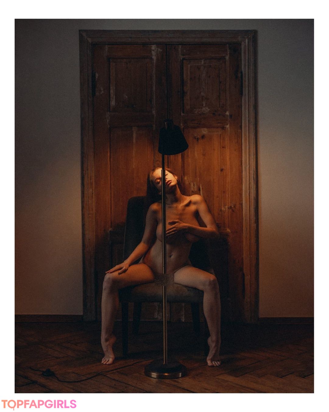 Naakte gelekte OnlyFans-foto van Mila Amour #1059