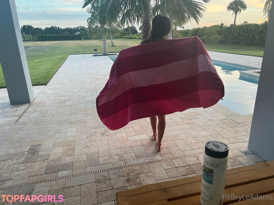 Naakte gelekte OnlyFans-foto van Bryce Adams #492