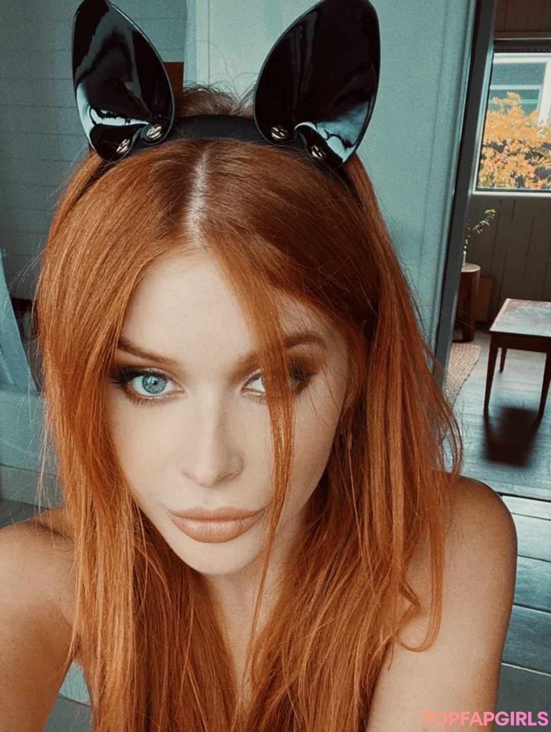 Naakte gelekte OnlyFans-foto van Renee Olstead #738
