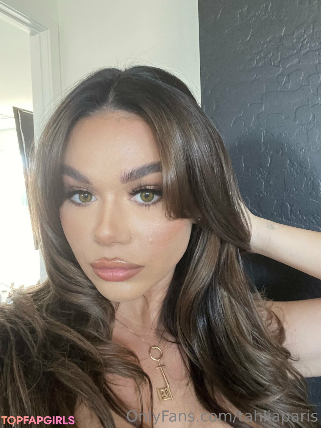 Naakte gelekte OnlyFans-foto van Tahlia Paris #751