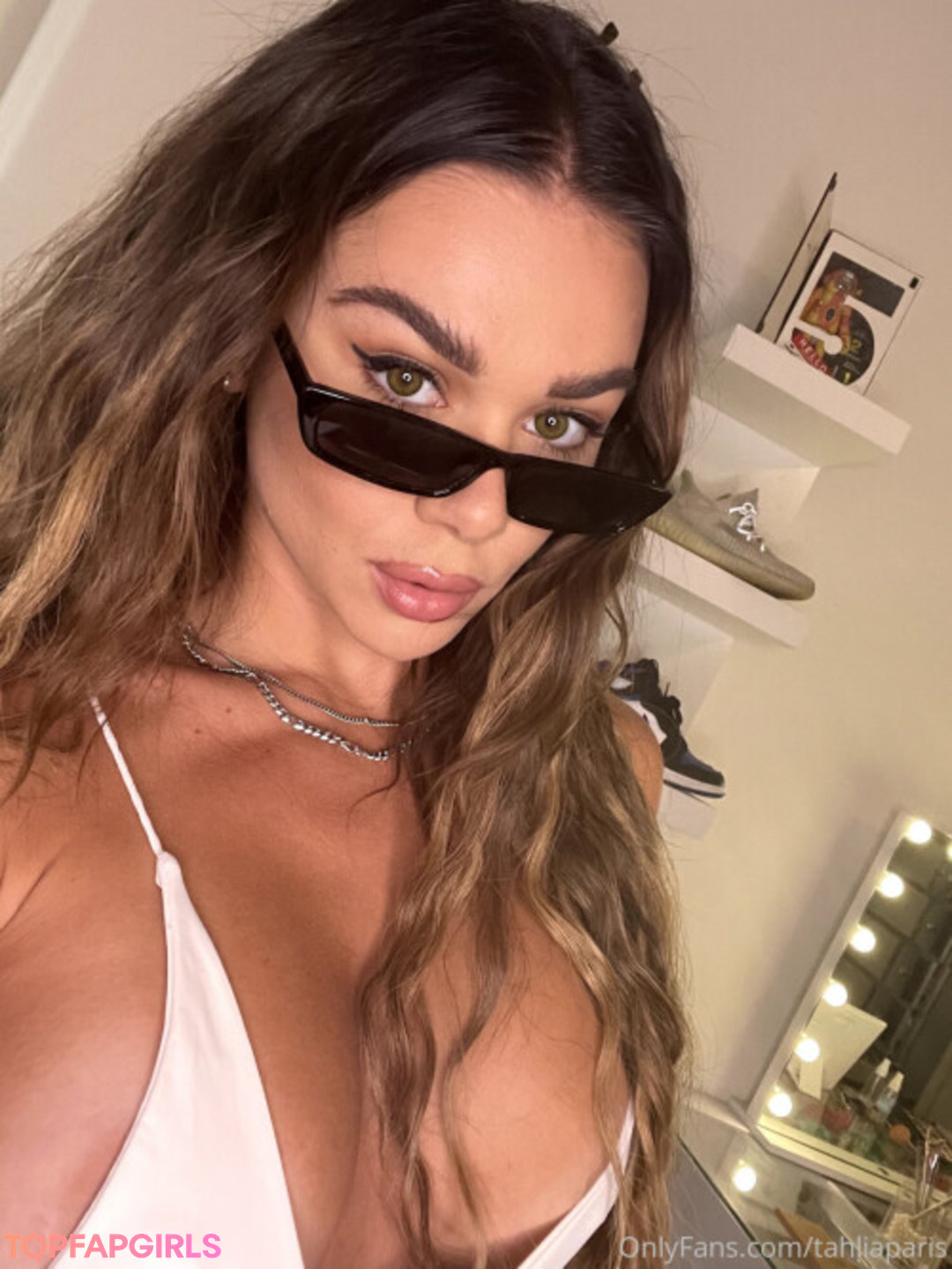 Naakte gelekte OnlyFans-foto van Tahlia Paris #302
