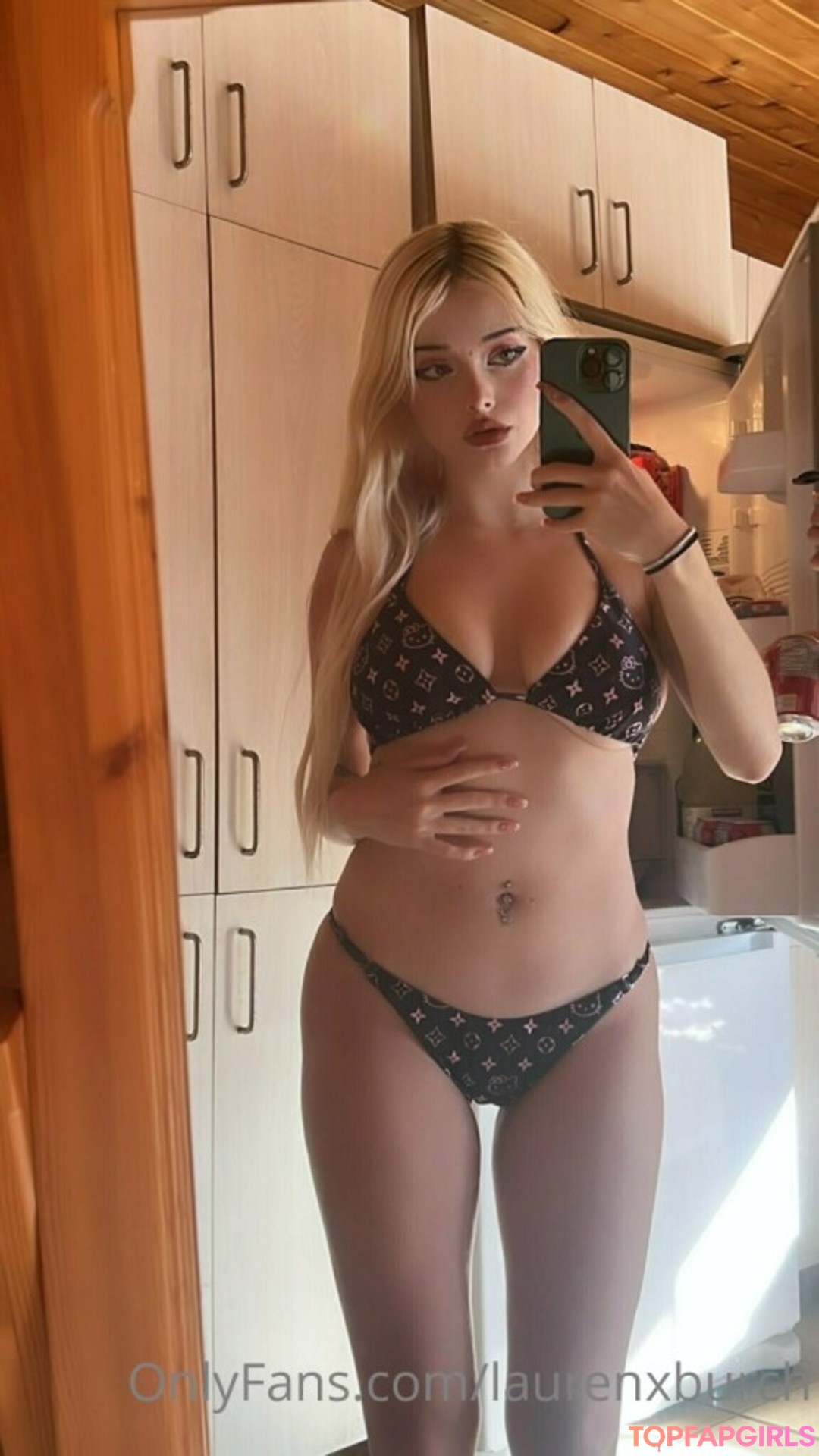 Naakte gelekte OnlyFans-foto van Burch Twins #517