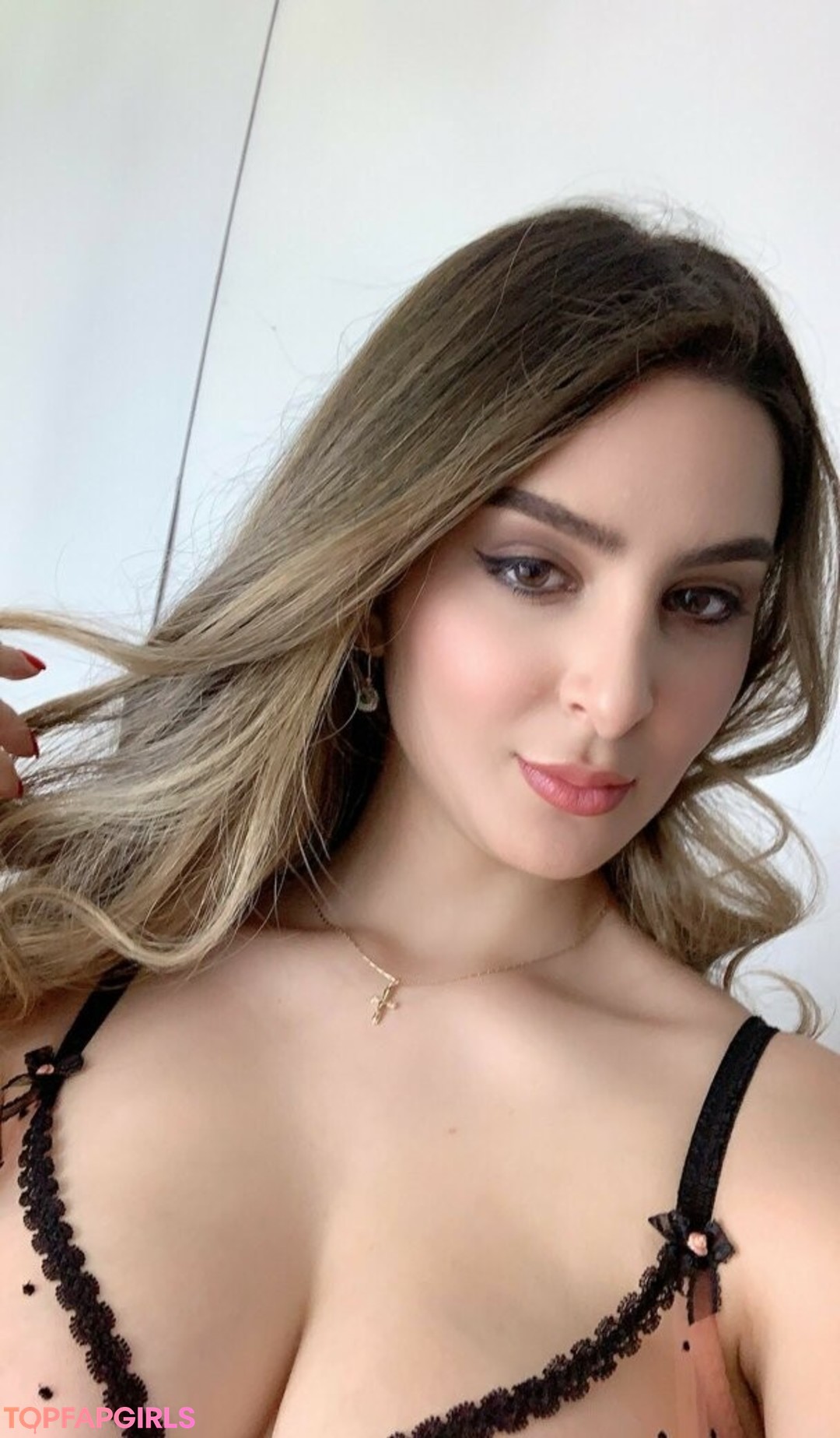 Naakte gelekte OnlyFans-foto van Rosa Verte #207