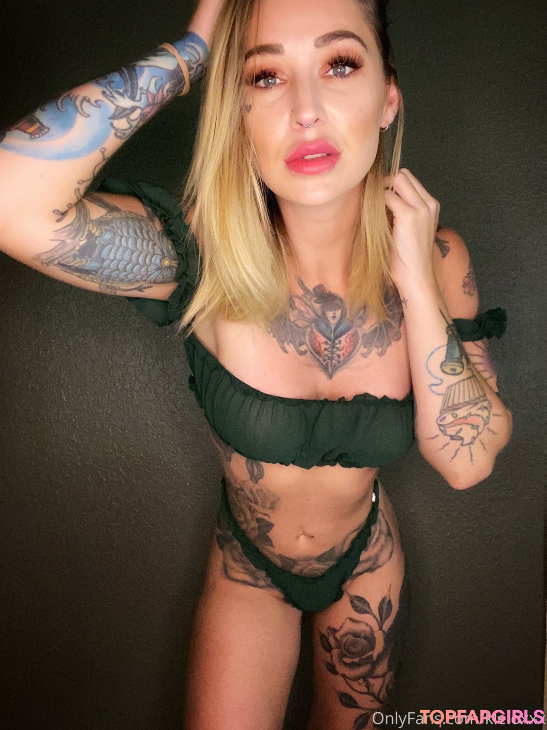 Naakte gelekte OnlyFans-foto van Kleio Valentien #822