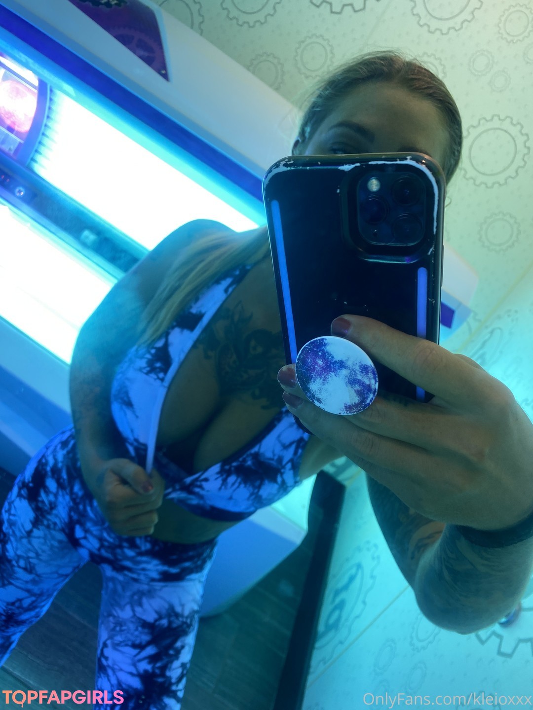 Naakte gelekte OnlyFans-foto van Kleio Valentien #222