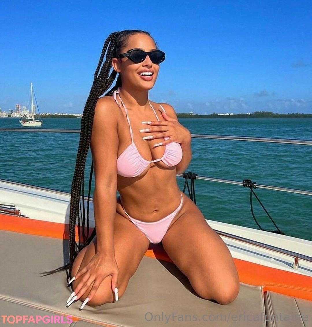 Naakte gelekte OnlyFans-foto van Erica Fontaine #161