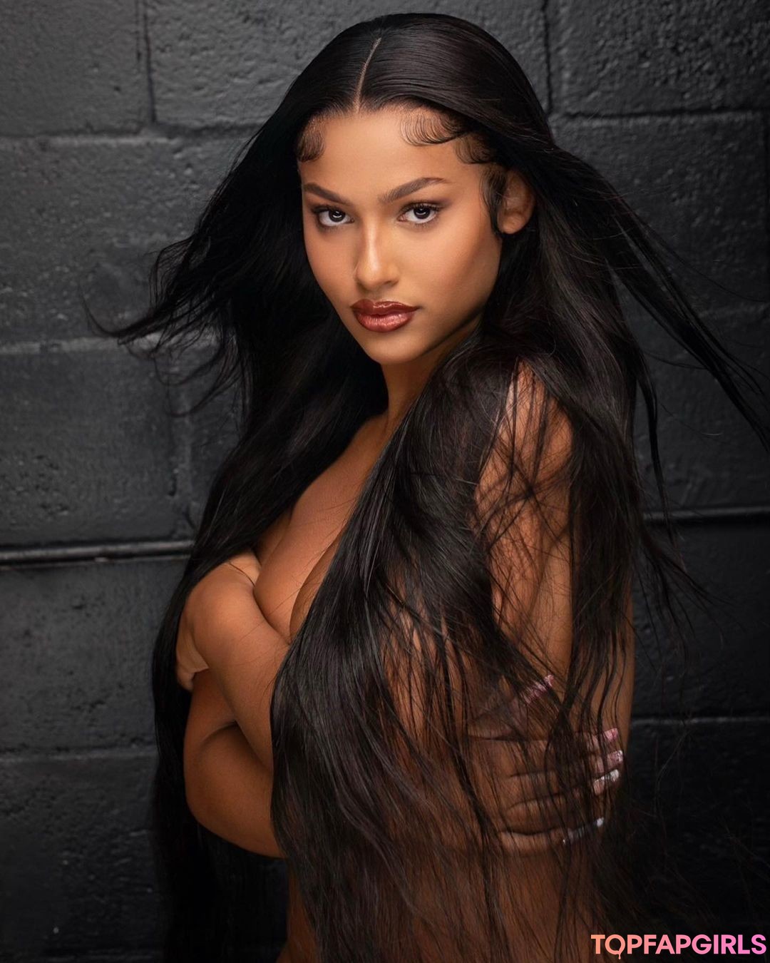 Naakte gelekte OnlyFans-foto van Erica Fontaine #265