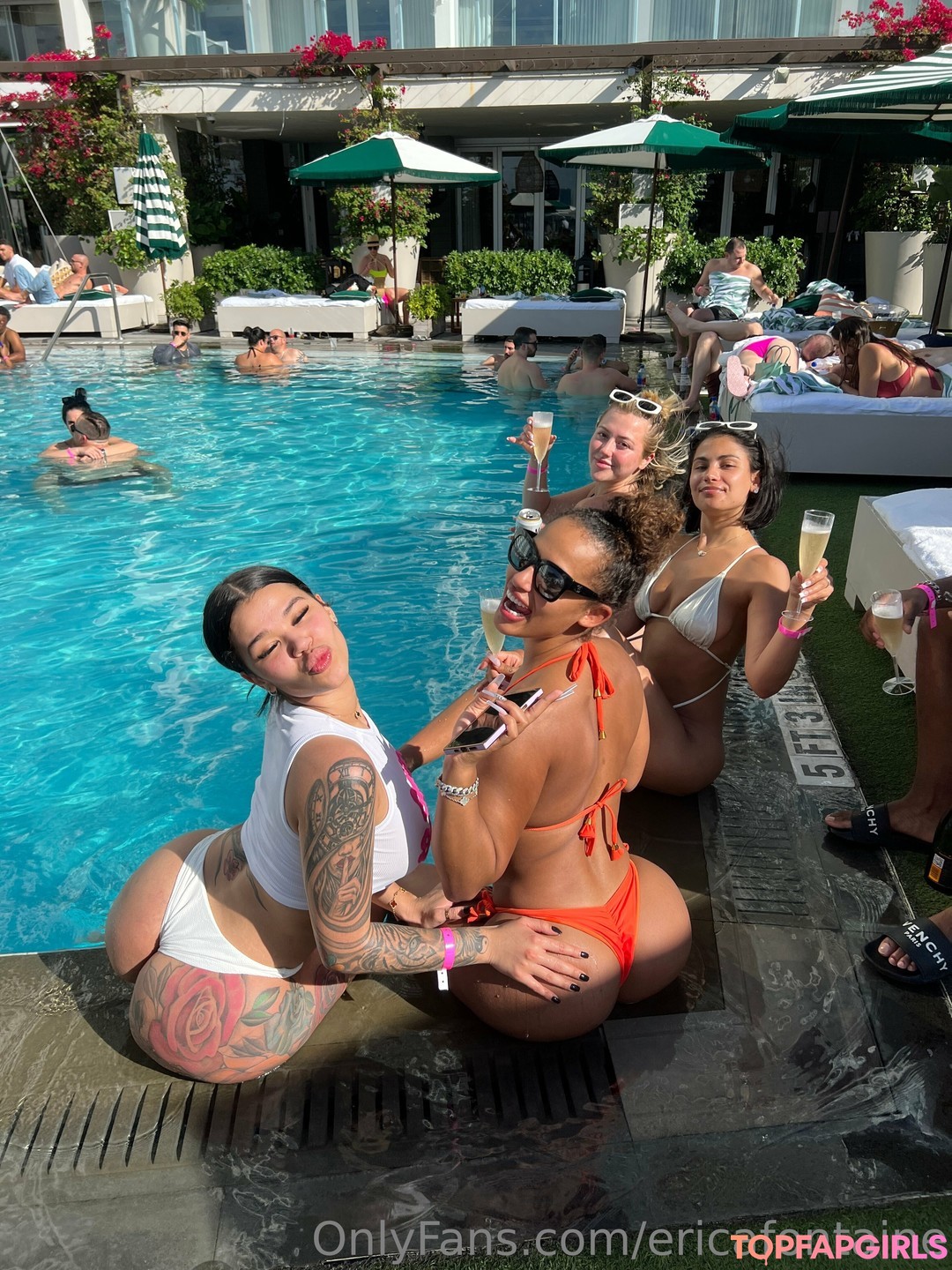 Naakte gelekte OnlyFans-foto van Erica Fontaine #81