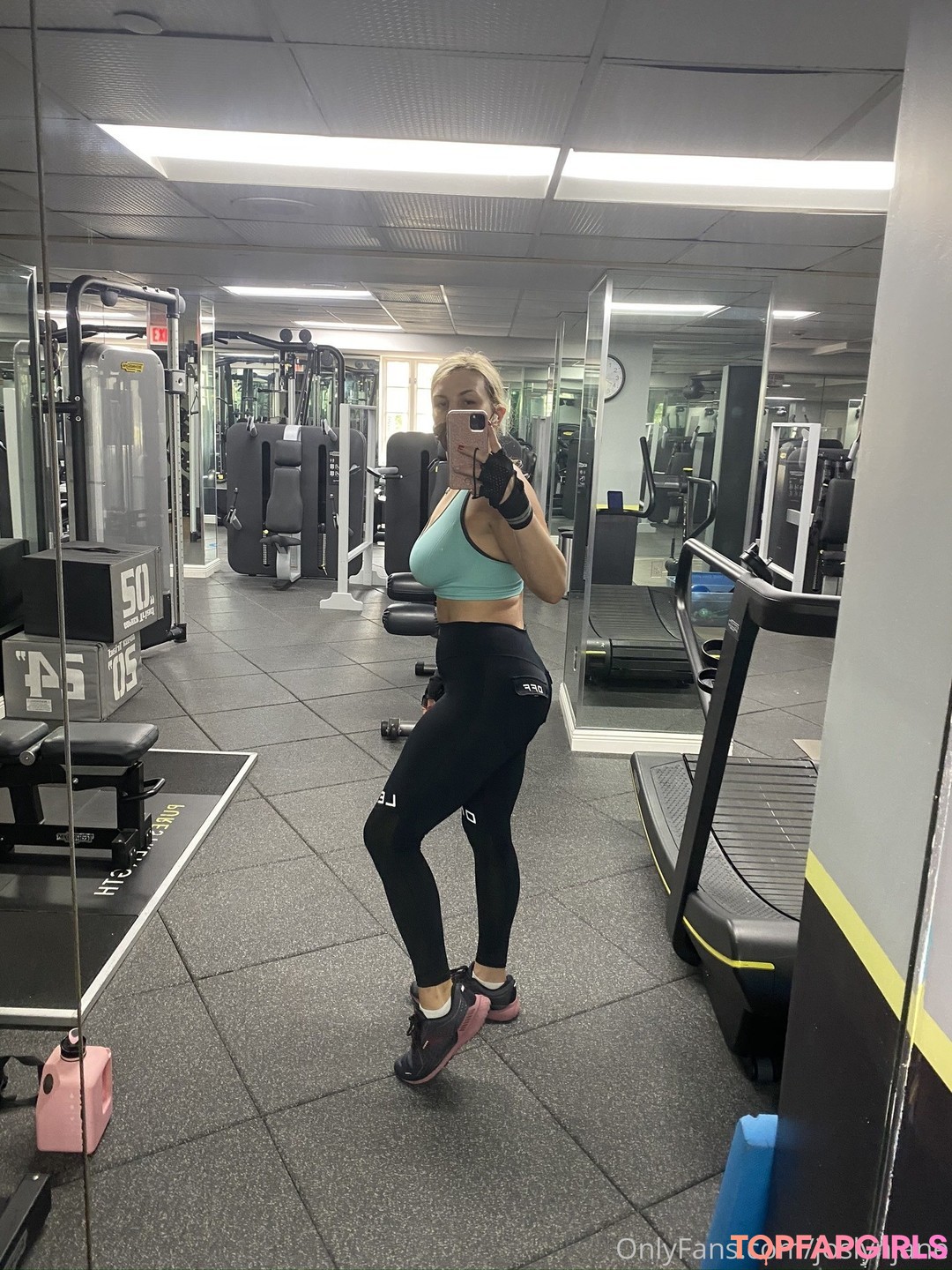 Naakte gelekte OnlyFans-foto van Joslyn Jane #907