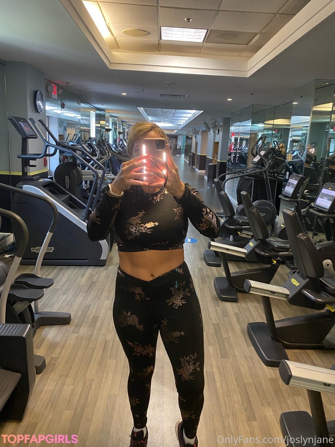Naakte gelekte OnlyFans-foto van Joslyn Jane #1591