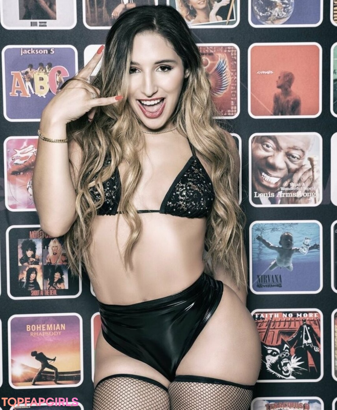 Naakte gelekte OnlyFans-foto van Abella Danger #1090