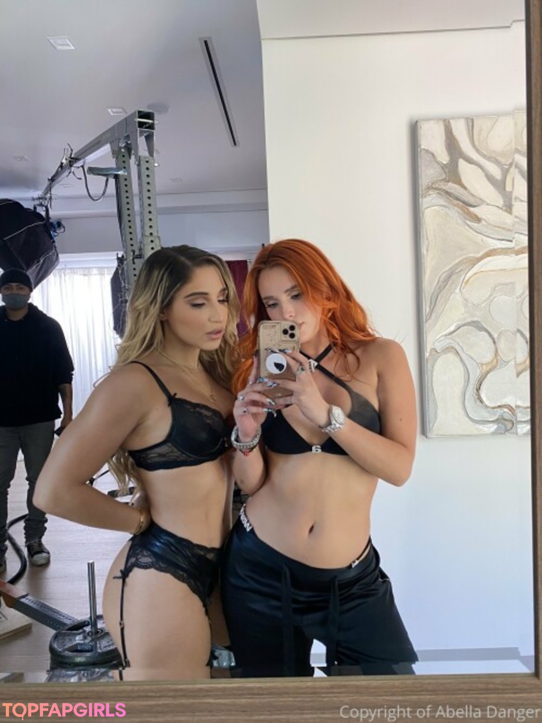 Naakte gelekte OnlyFans-foto van Abella Danger #469