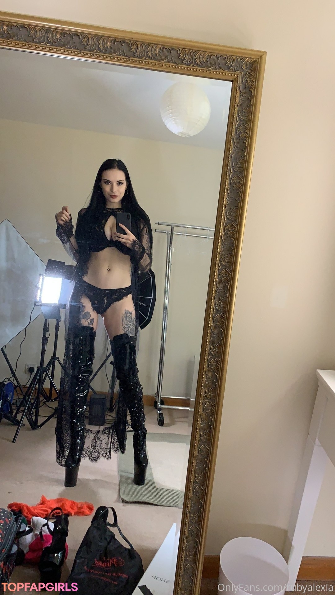 Naakte gelekte OnlyFans-foto van Ruby Alexia #96