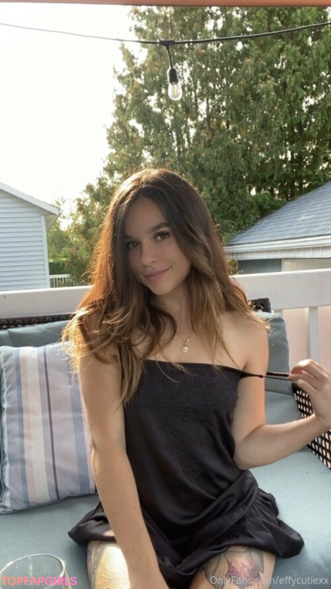 Naakte gelekte OnlyFans-foto van Effy Cutie #545