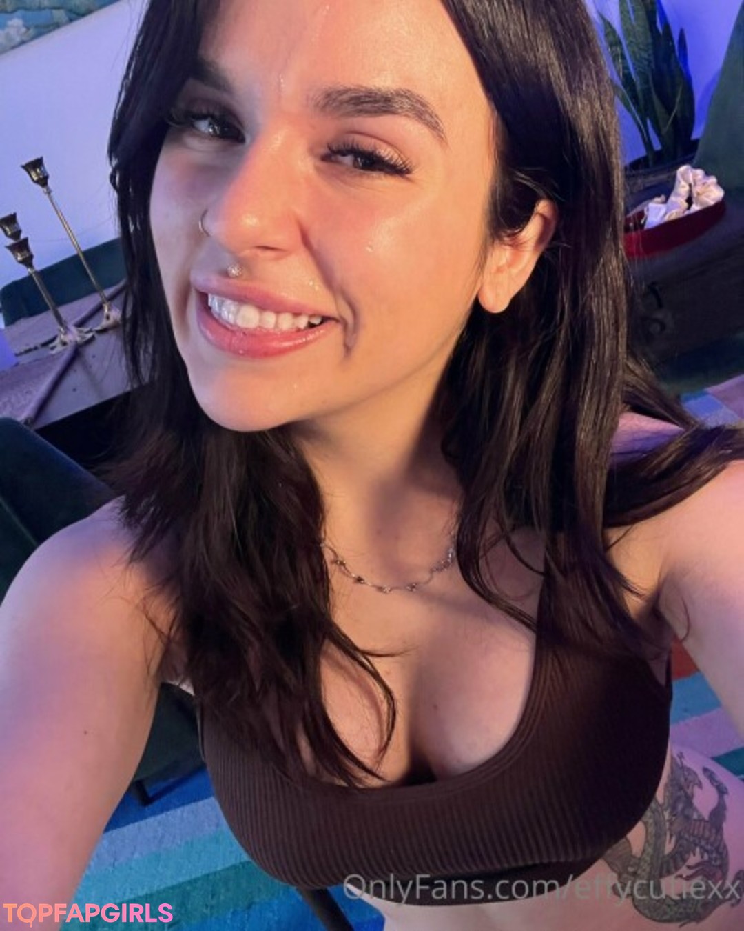 Naakte gelekte OnlyFans-foto van Effy Cutie #719