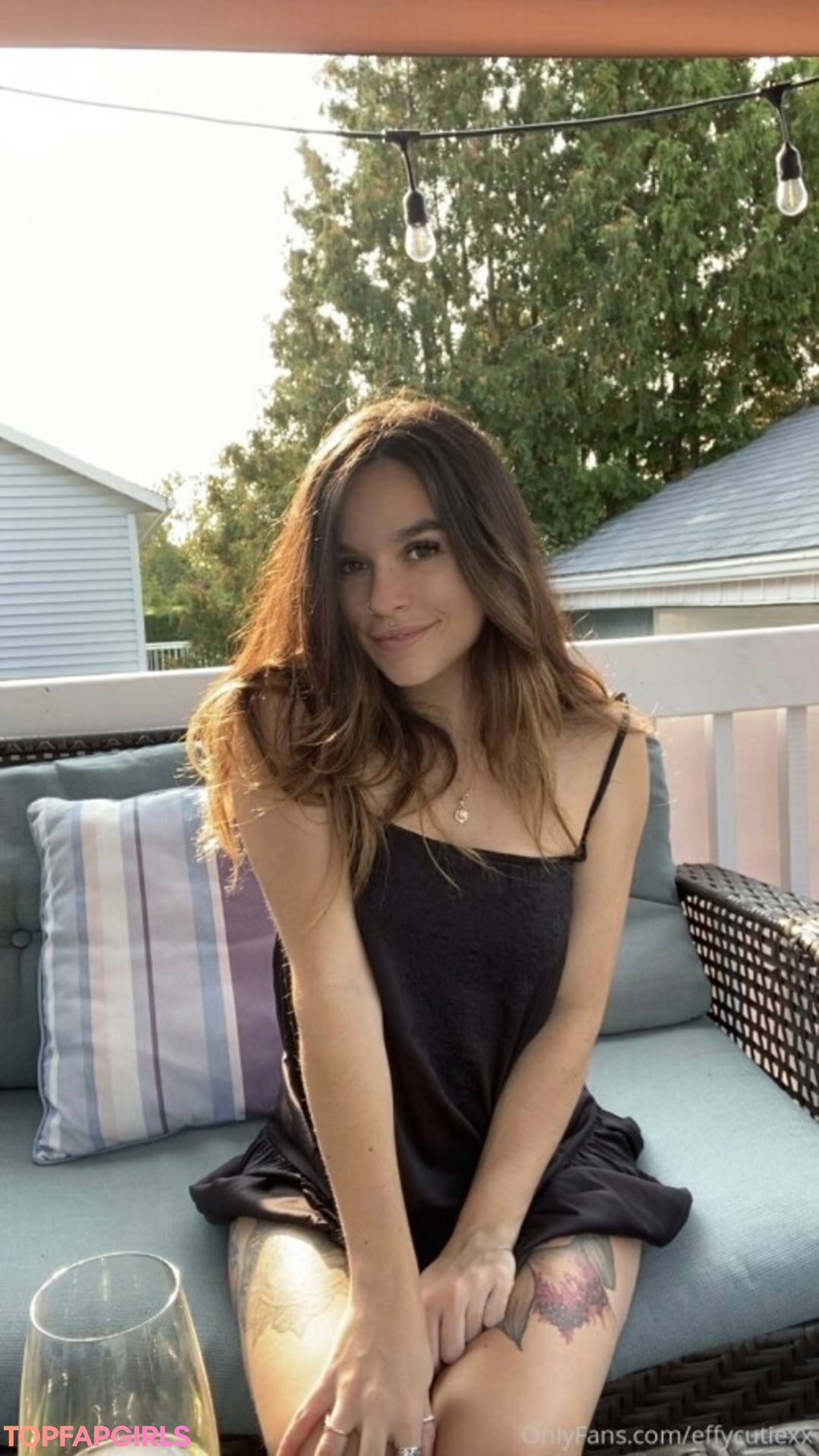 Naakte gelekte OnlyFans-foto van Effy Cutie #1000