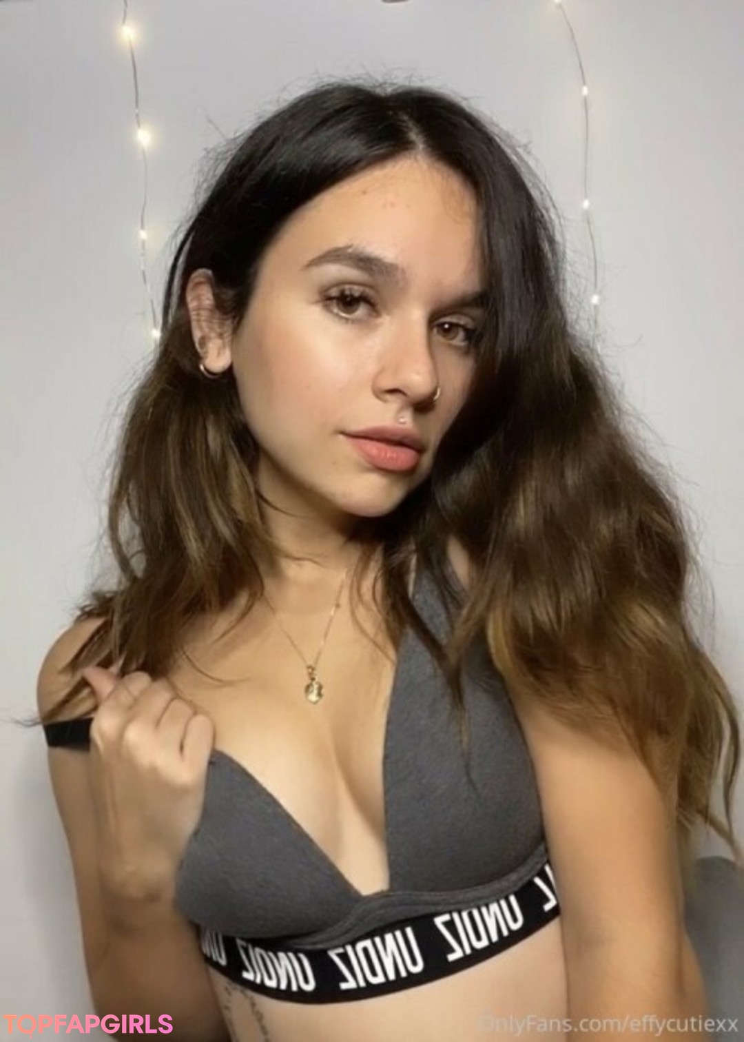 Naakte gelekte OnlyFans-foto van Effy Cutie #1022