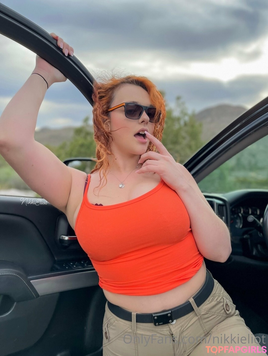 Naakte gelekte OnlyFans-foto van Nikki Eliot #107