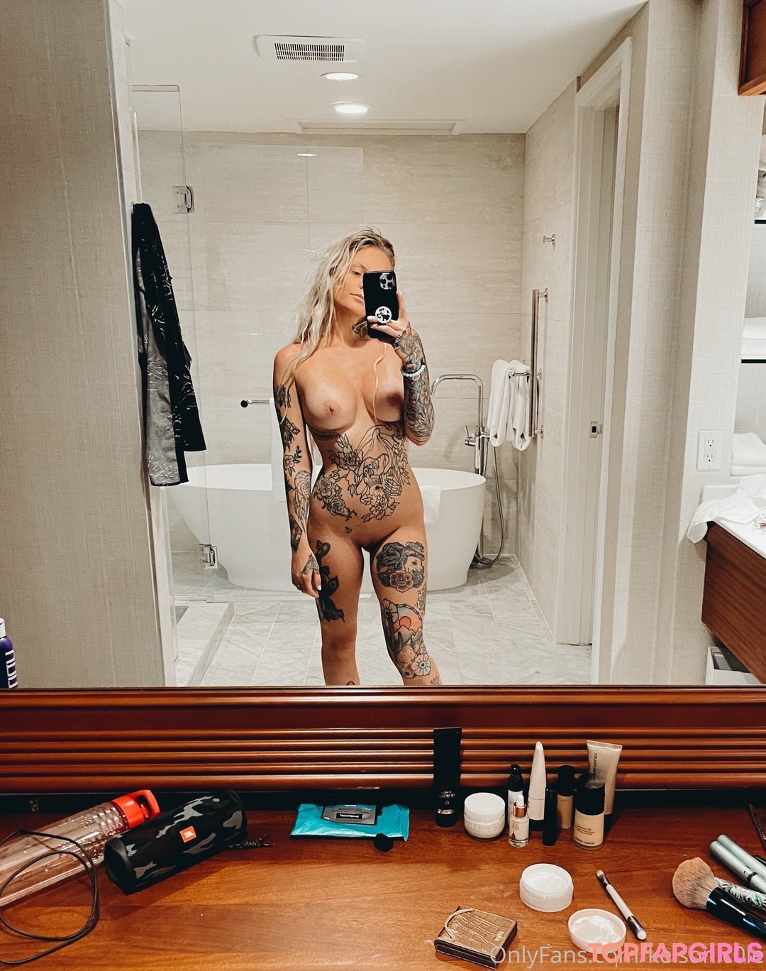 Naakte gelekte OnlyFans-foto van Kelso Nicole #67