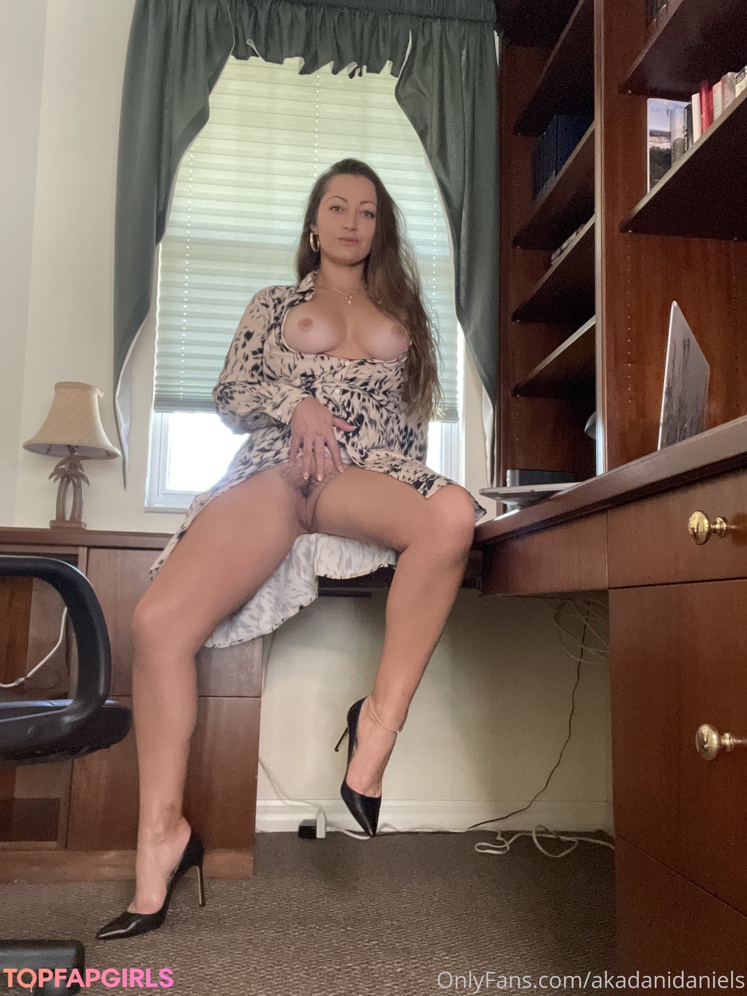 Naakte gelekte OnlyFans-foto van Dani Daniels #1115