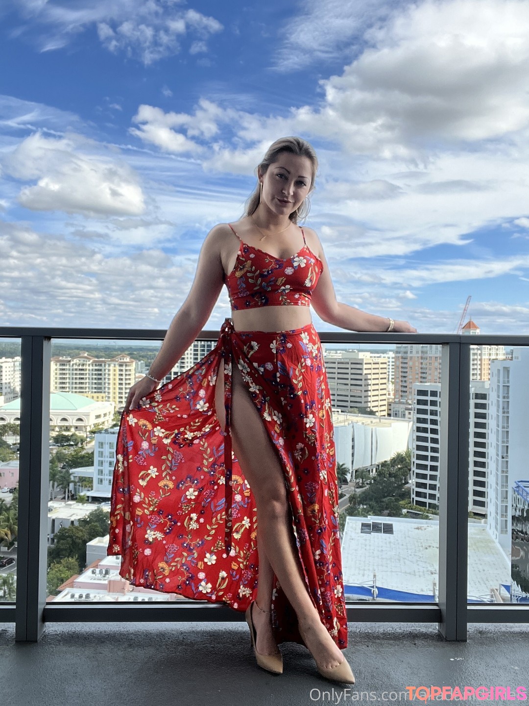 Naakte gelekte OnlyFans-foto van Dani Daniels #1891