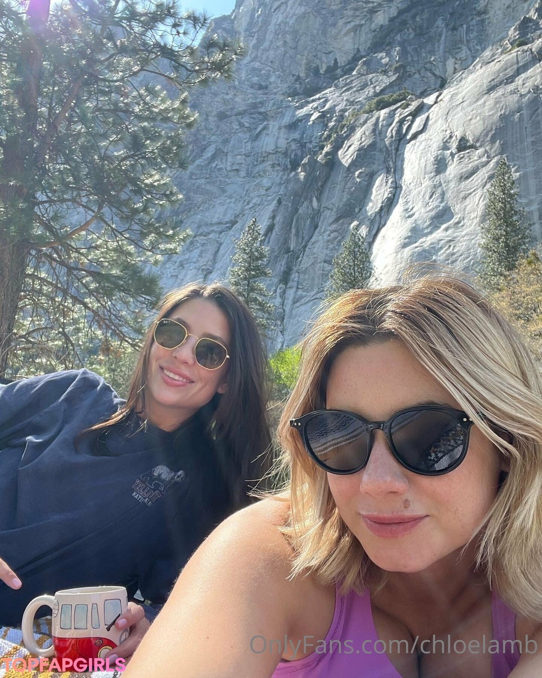 Naakte gelekte OnlyFans-foto van Chloe Lamb #137