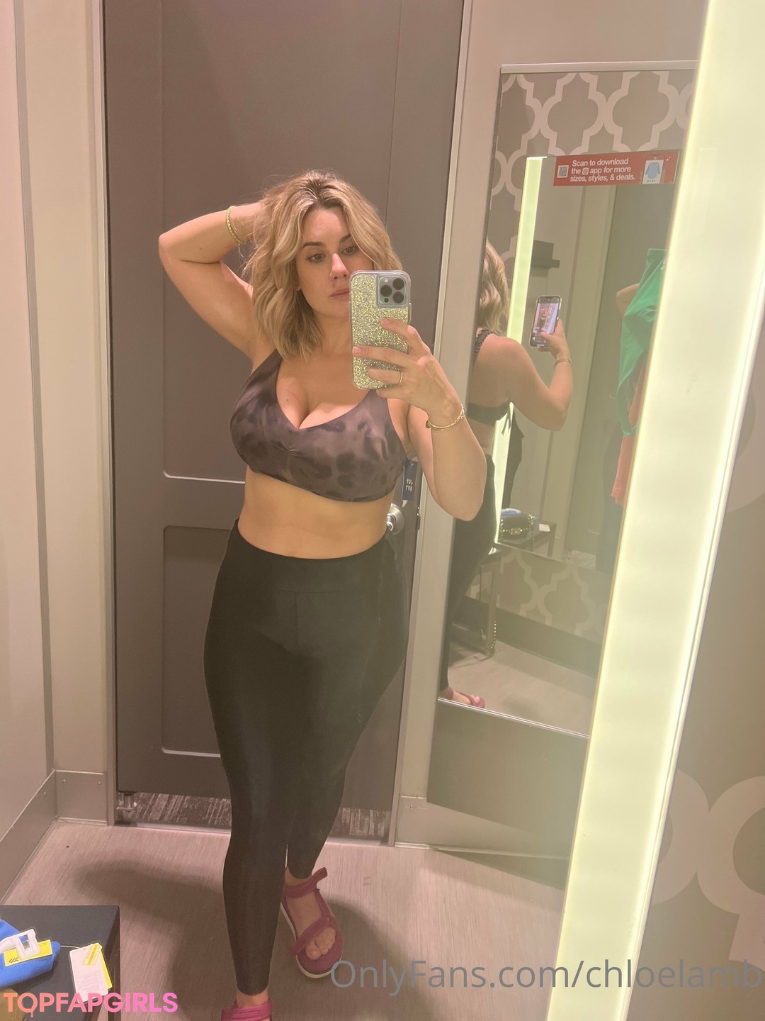 Naakte gelekte OnlyFans-foto van Chloe Lamb #274