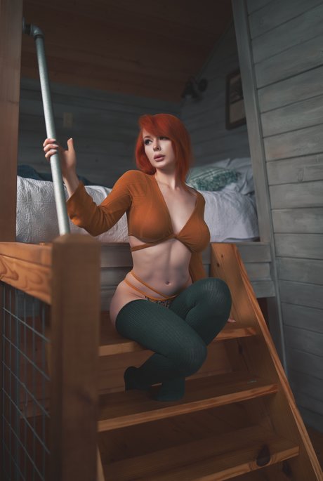 Jenna Lynn Meowri
