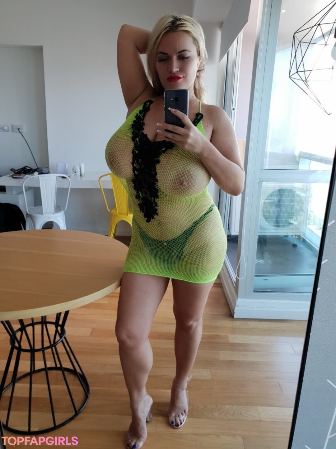 Naakte gelekte OnlyFans-foto van Olyria Roy #39