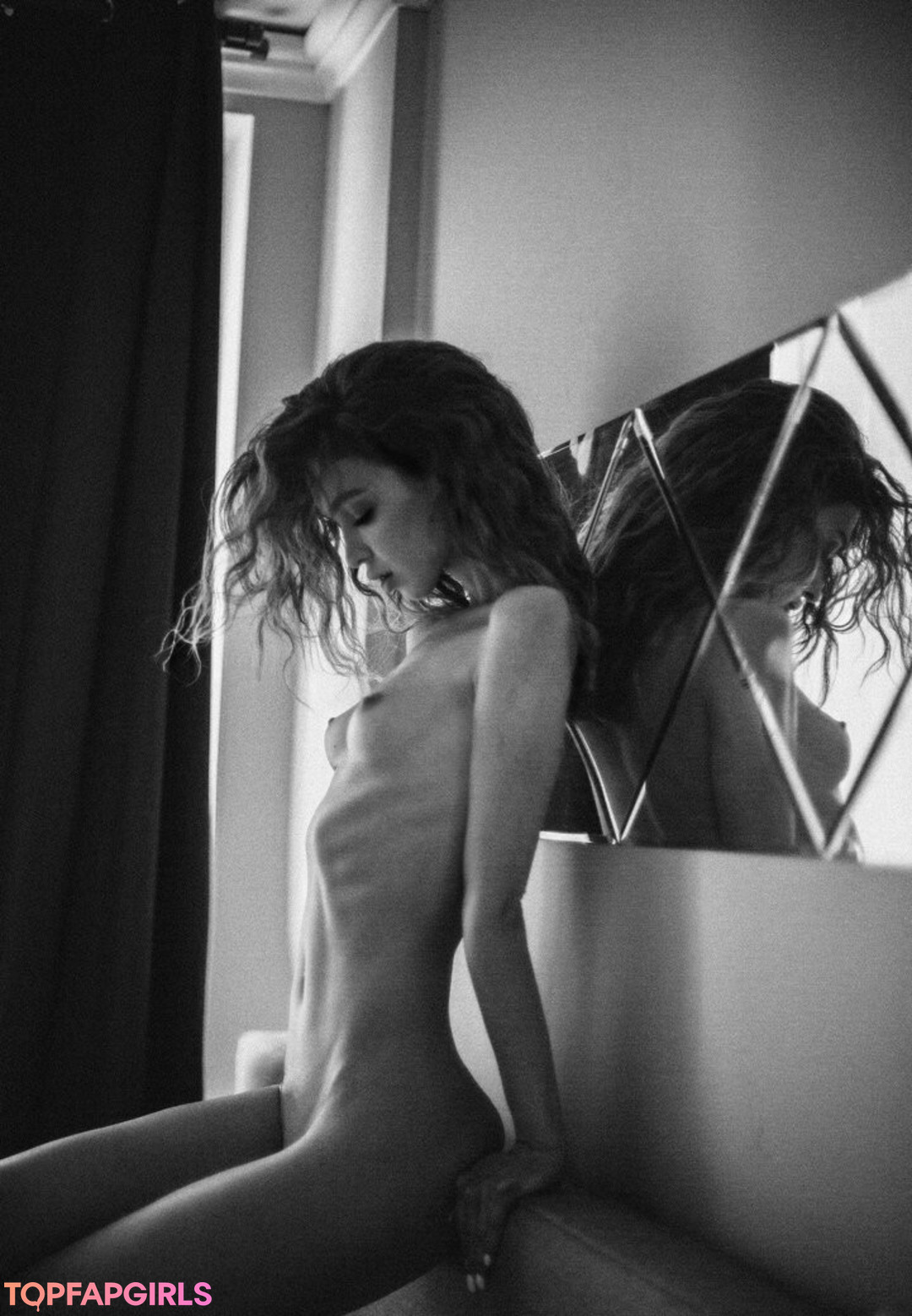 Naakte gelekte OnlyFans-foto van Anna Tsaralunga #1069
